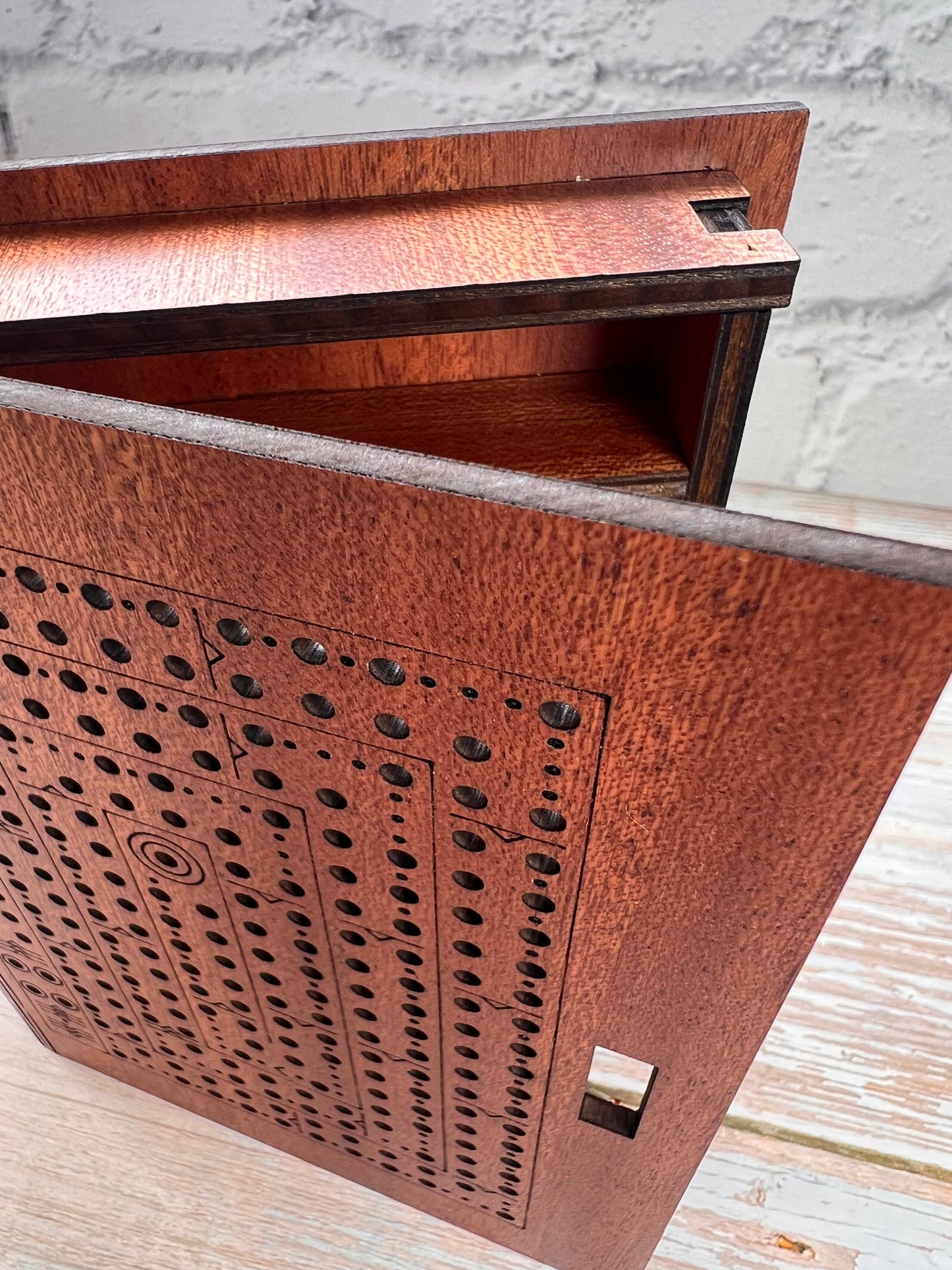 Travel Cribbage Board